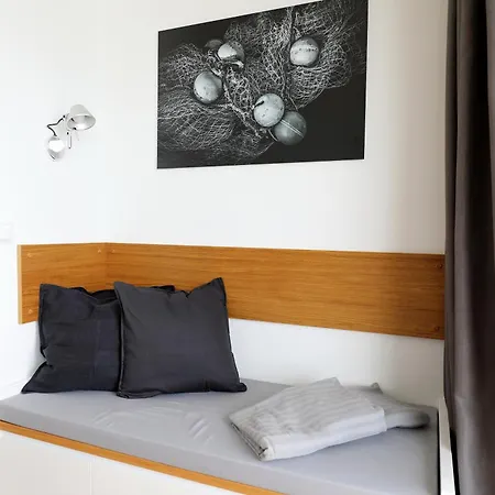 Apartament Trelleborgallee, 180 Lubeka